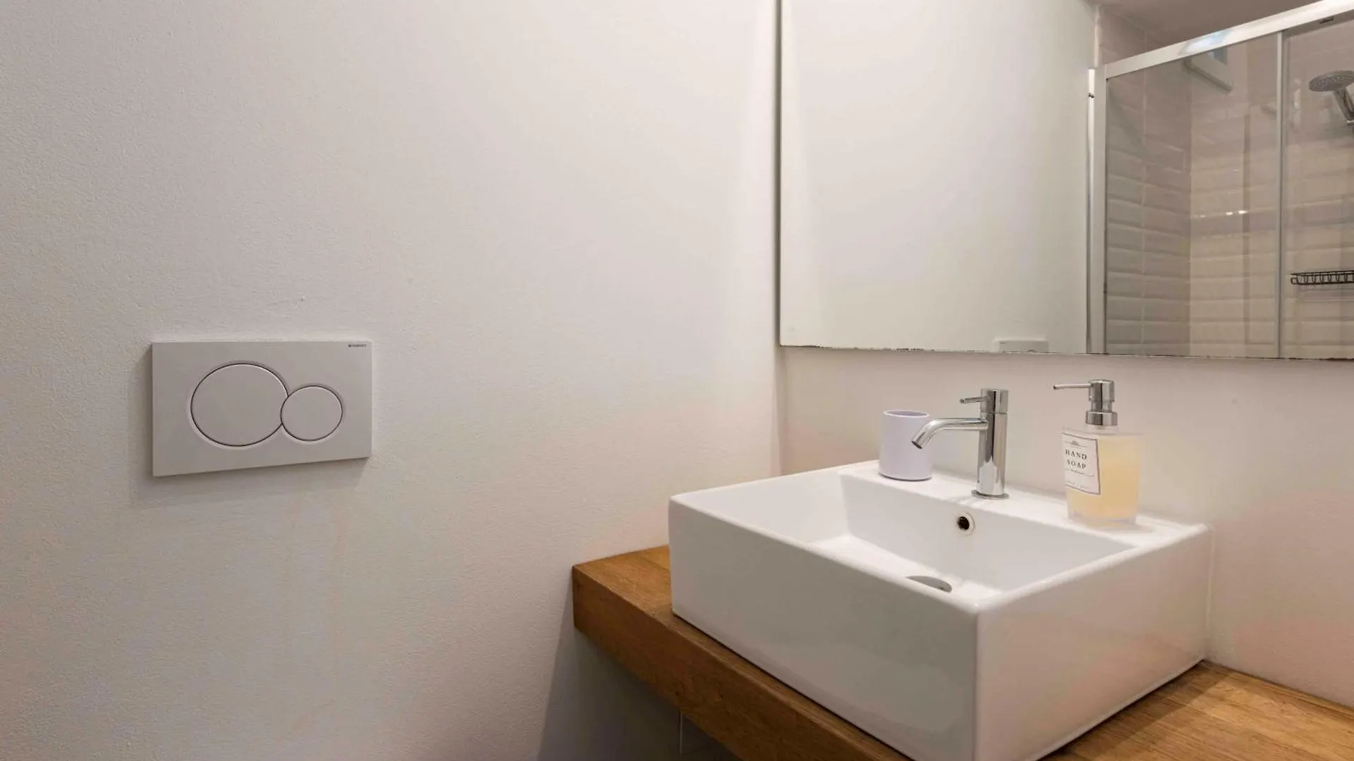 Frescobaldi Studio By Mmega Florence Apartment
